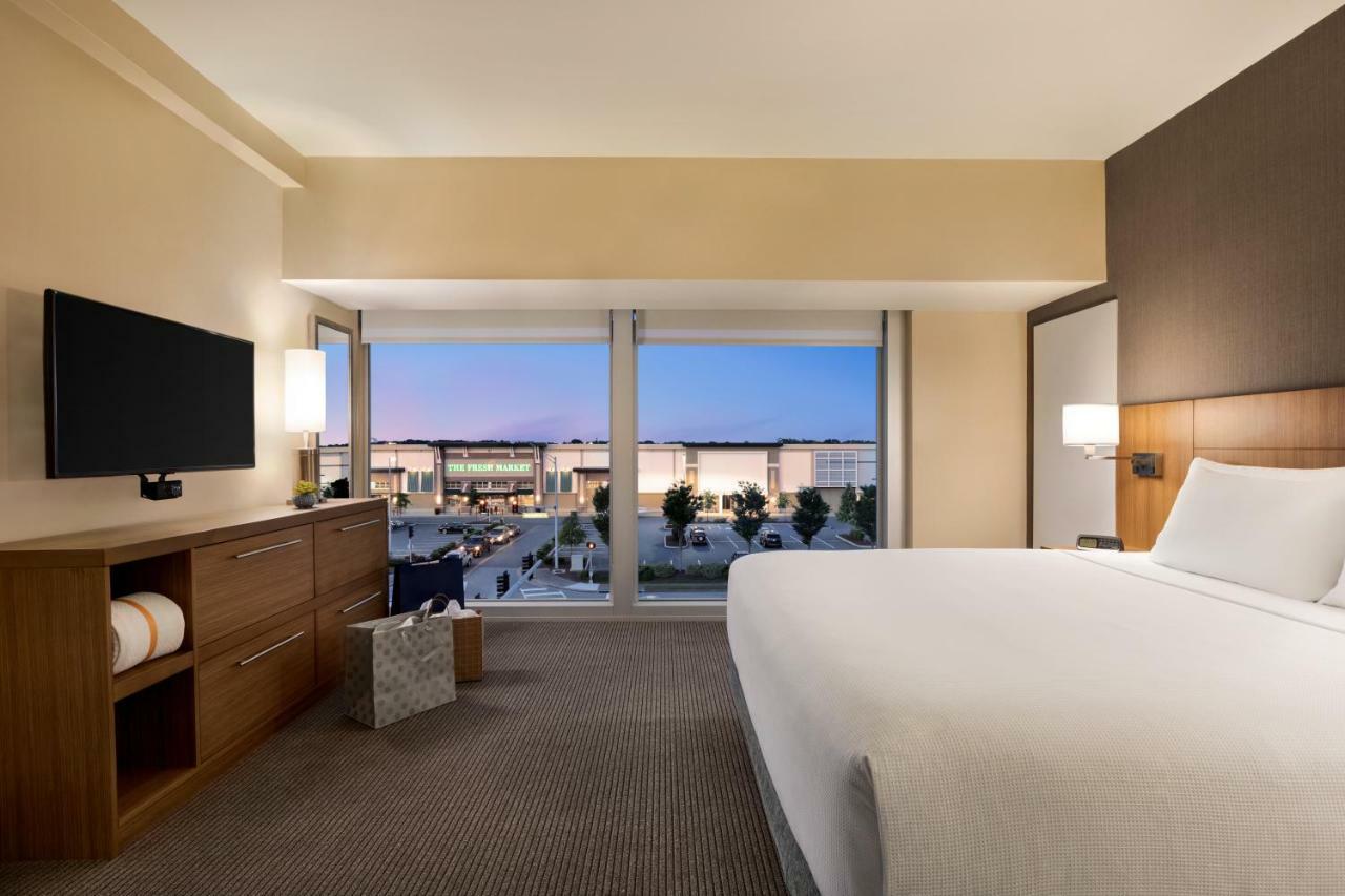 Hyatt Place Virginia Beach Town Center Room photo