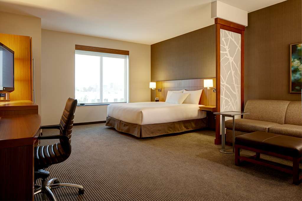 Hyatt Place Virginia Beach Town Center Room photo
