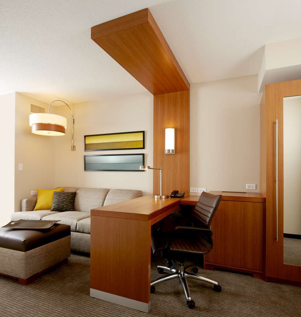Hyatt Place Virginia Beach Town Center Room photo